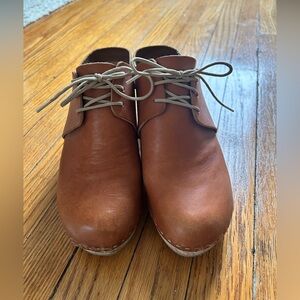 Bryr Clogs 37